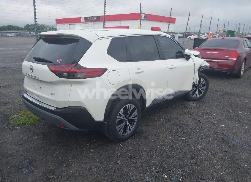 Photo 4 of 2023 Nissan Rogue SV FWD (VIN JN8BT3BAXPW428578)