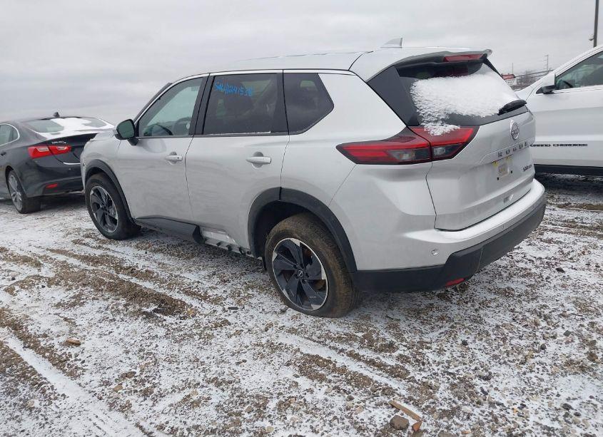 2024 Nissan Rogue SV INTELLIGENT AWD (VIN JN8BT3BB0RW421747) main photo