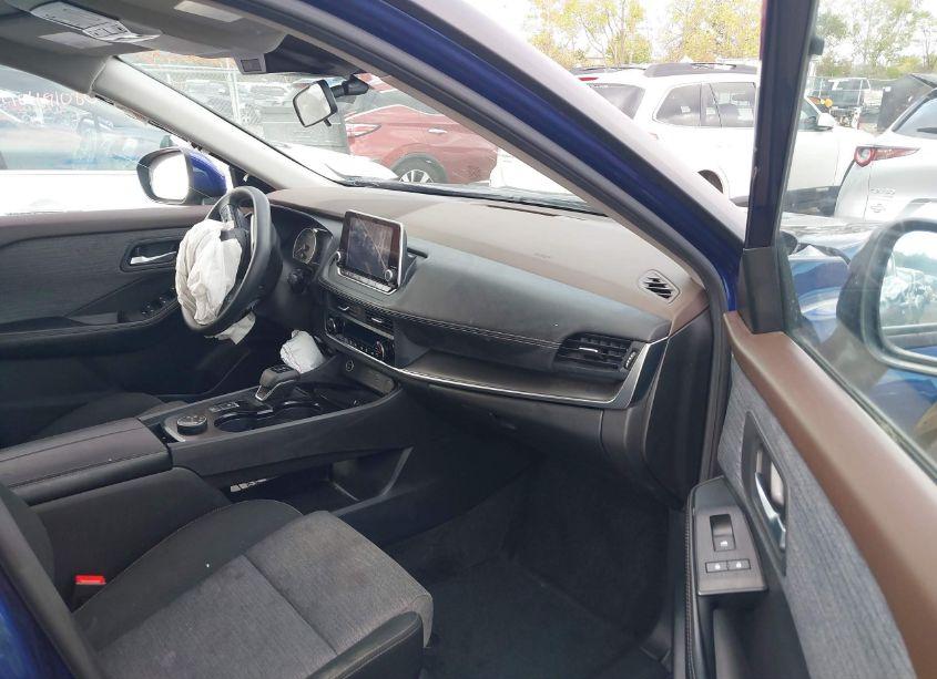 Photo 2 of 2023 Nissan Rogue SV INTELLIGENT AWD (VIN JN8BT3BB2PW220073)