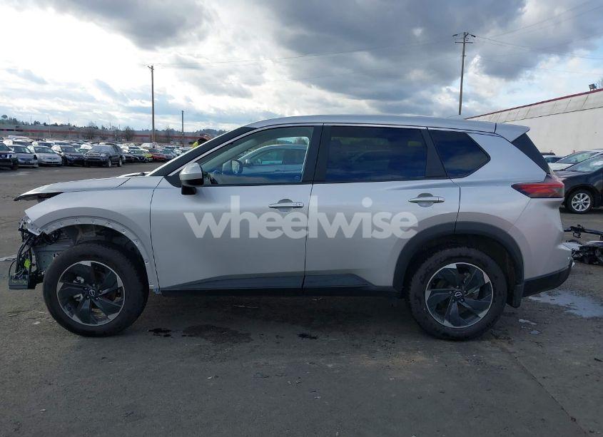 Photo 15 of 2024 Nissan Rogue SV INTELLIGENT AWD (VIN JN8BT3BB2RW290837)