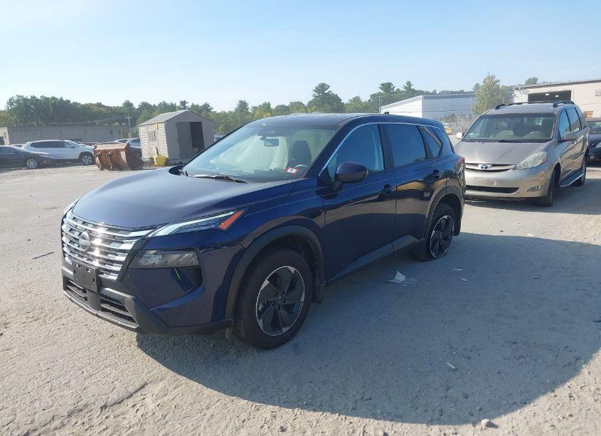 2024 Nissan Rogue SV INTELLIGENT AWD (VIN JN8BT3BB3RW444813) main photo