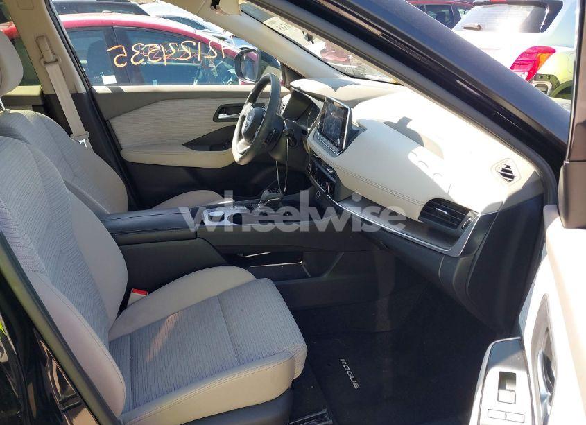 Photo 5 of 2023 Nissan Rogue SV INTELLIGENT AWD (VIN JN8BT3BB4PW491622)