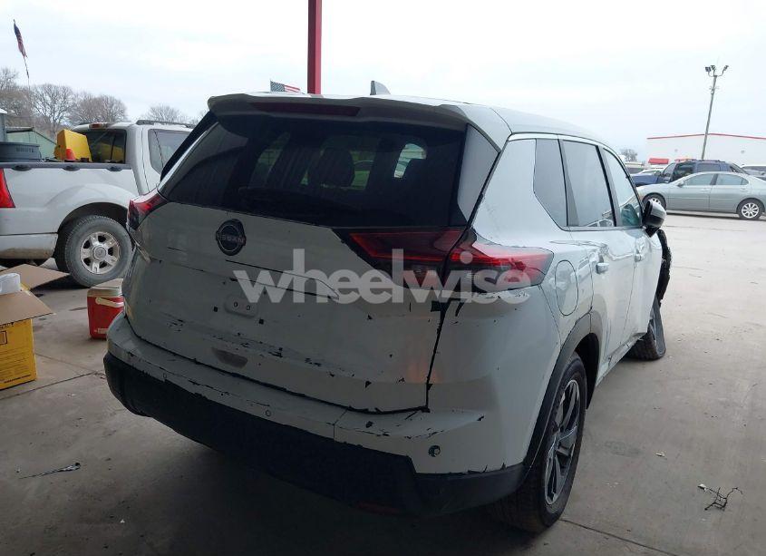 2024 Nissan Rogue SV INTELLIGENT AWD (VIN JN8BT3BB4RW420147) main photo