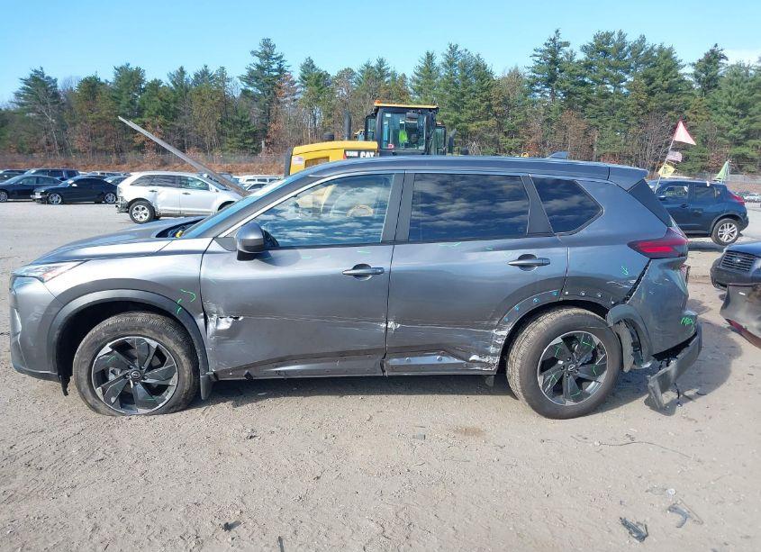 2024 Nissan Rogue SV INTELLIGENT AWD (VIN JN8BT3BB4RW425672) main photo