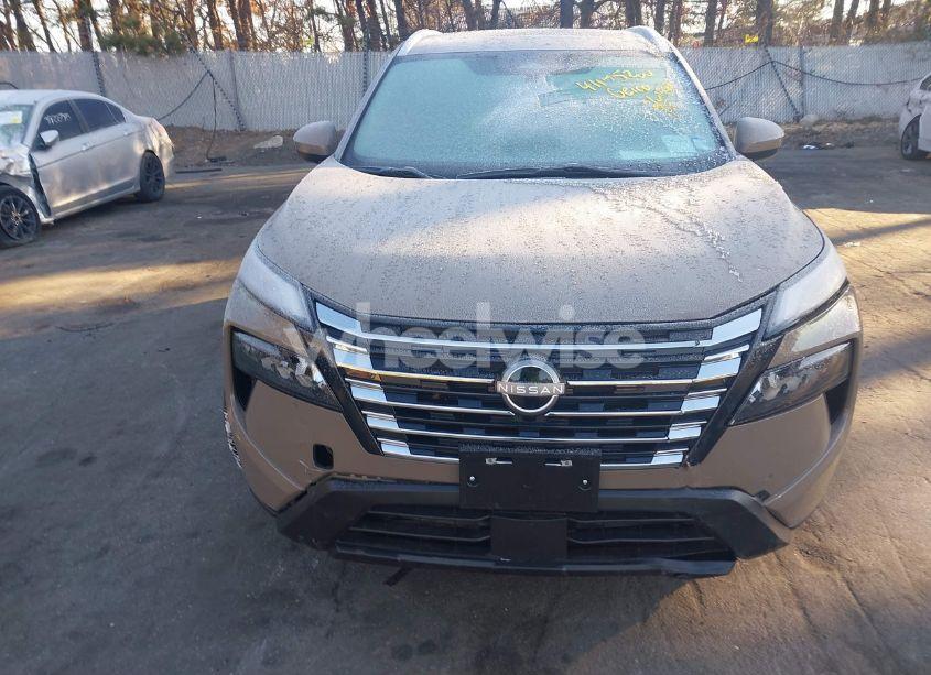 Photo 3 of 2024 Nissan Rogue SV INTELLIGENT AWD (VIN JN8BT3BB5RW443386)