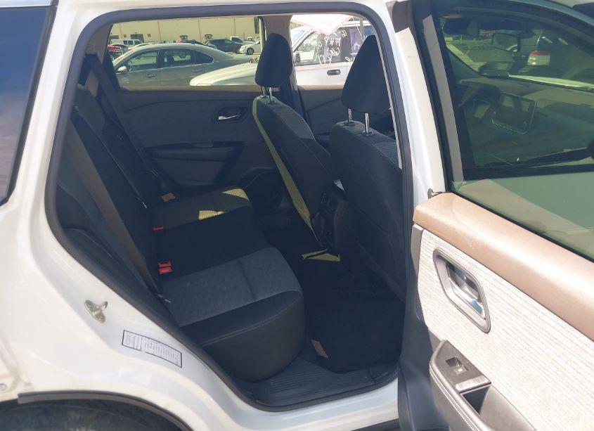 Photo 2 of 2023 Nissan Rogue SV INTELLIGENT AWD (VIN JN8BT3BB6PW194058)