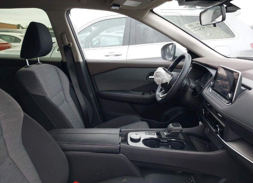 Photo 3 of 2023 Nissan Rogue SV INTELLIGENT AWD (VIN JN8BT3BB6PW352074)