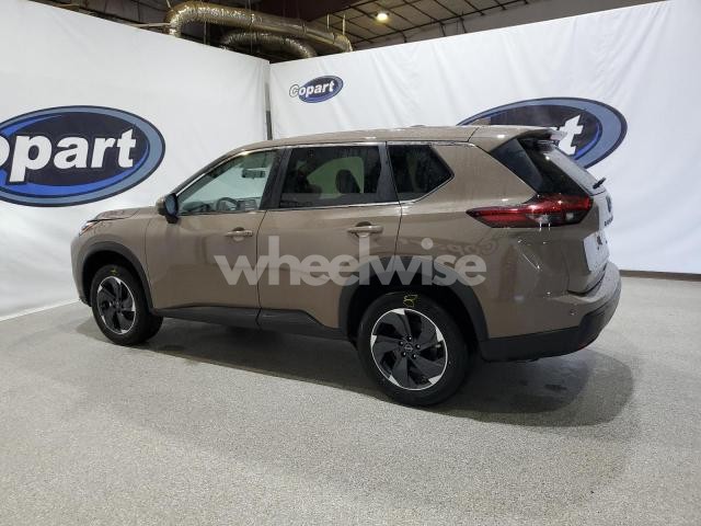 Photo 4 of 2025 NISSAN ROGUE SV (VIN JN8BT3BB6SW415103)