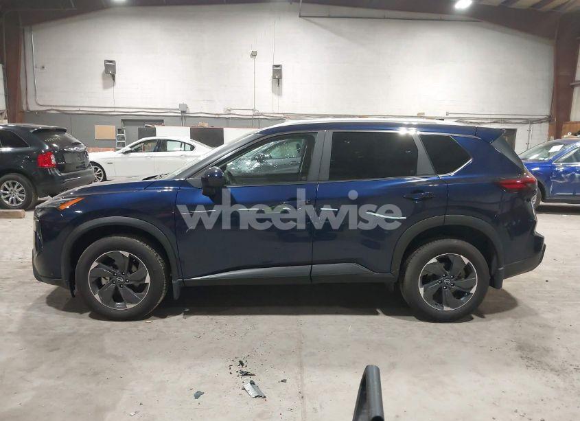 Photo 14 of 2024 Nissan Rogue SV INTELLIGENT AWD (VIN JN8BT3BB7RW284810)