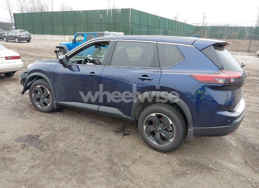 Photo 3 of 2024 Nissan Rogue SV INTELLIGENT AWD (VIN JN8BT3BB7RW287612)