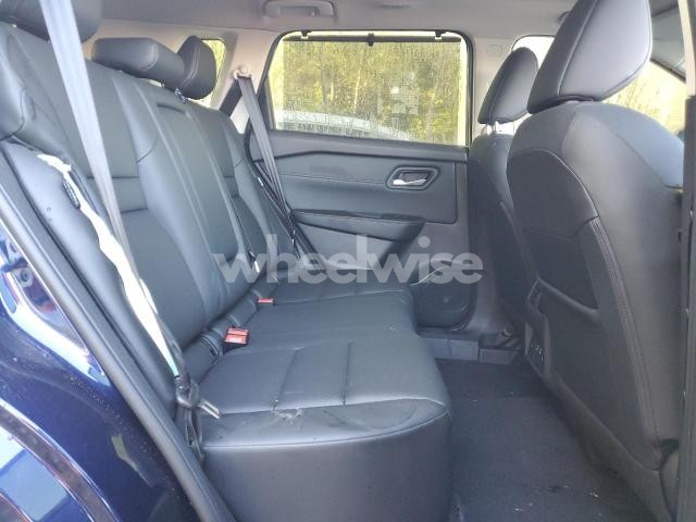 Photo 3 of 2025 NISSAN ROGUE SV (VIN JN8BT3BB7SW157108)
