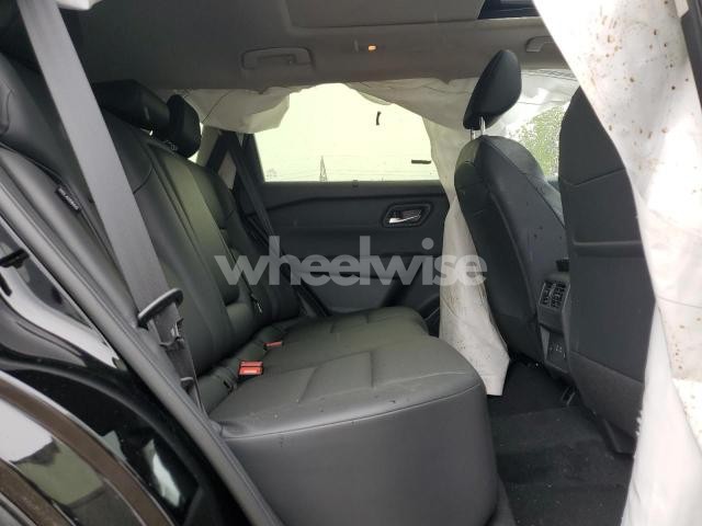 Photo 3 of 2025 NISSAN ROGUE SV (VIN JN8BT3BB7SW167203)