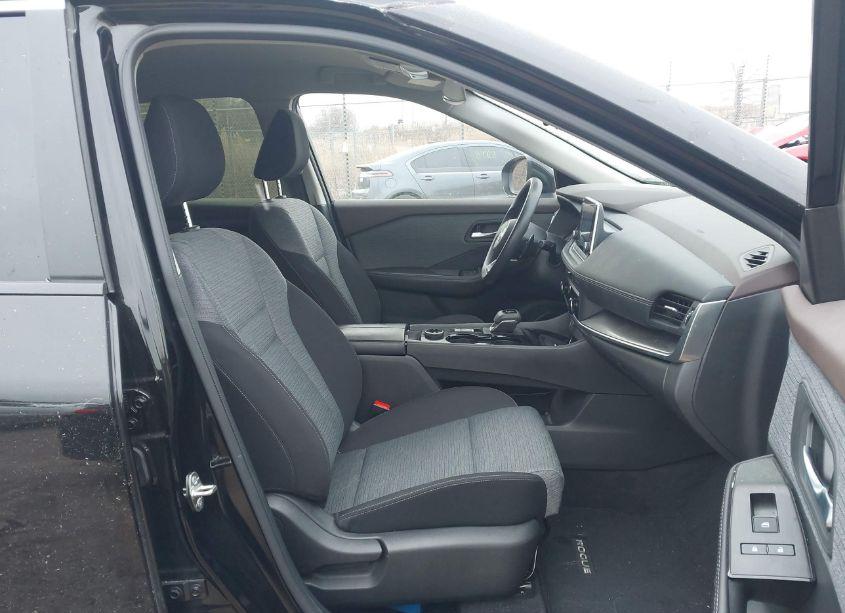 2023 Nissan Rogue SV INTELLIGENT AWD (VIN JN8BT3BB9PW477473) main photo