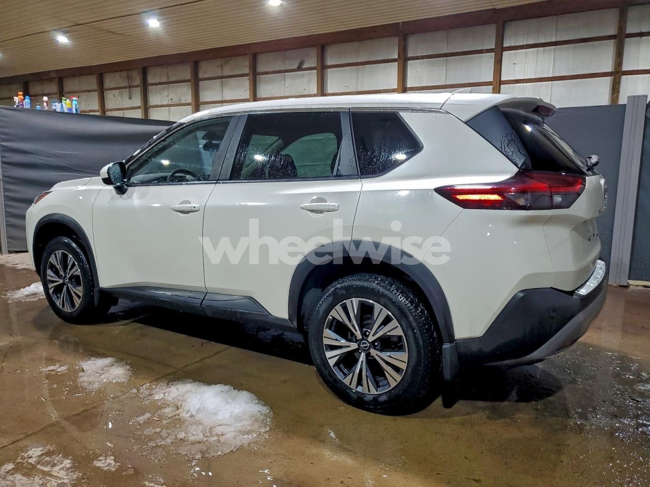 Photo 2 of 2023 NISSAN ROGUE SV (VIN JN8BT3BB9PW486335)
