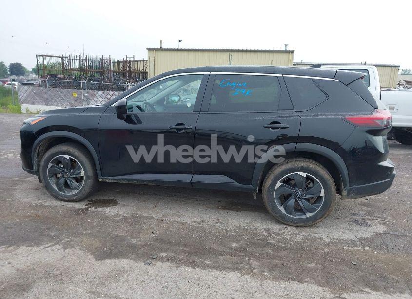 Photo 14 of 2024 Nissan Rogue SV INTELLIGENT AWD (VIN JN8BT3BB9RW421164)