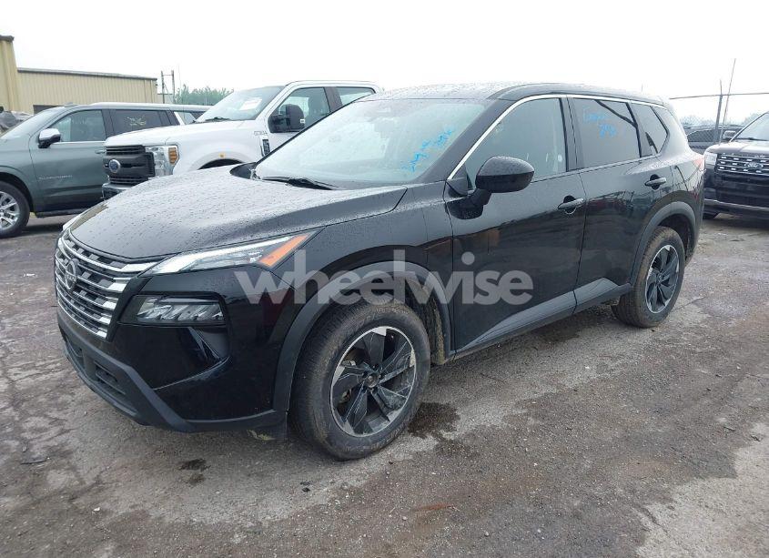 Photo 2 of 2024 Nissan Rogue SV INTELLIGENT AWD (VIN JN8BT3BB9RW421164)