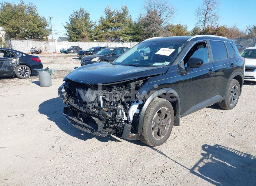 Photo 2 of 2024 Nissan Rogue SV INTELLIGENT AWD (VIN JN8BT3BB9RW449045)