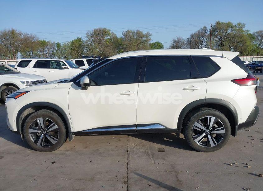 Photo 14 of 2023 Nissan Rogue SL FWD (VIN JN8BT3CA0PW416518)