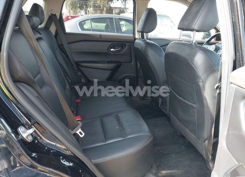 Photo 2 of 2023 Nissan Rogue SL FWD (VIN JN8BT3CA2PW001748)