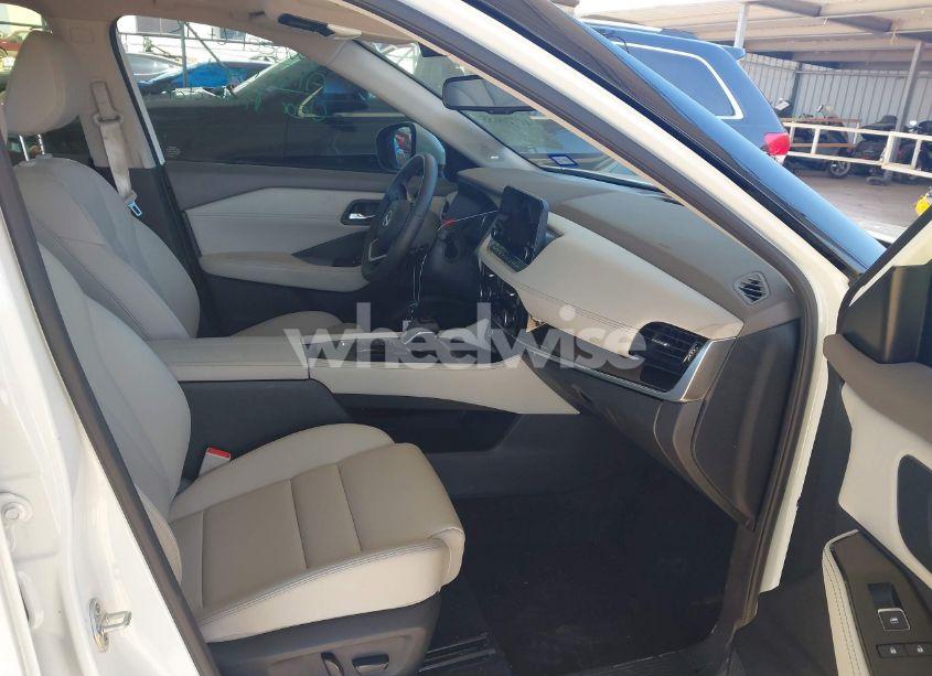 Photo 5 of 2023 Nissan Rogue SL FWD (VIN JN8BT3CA6PW425269)