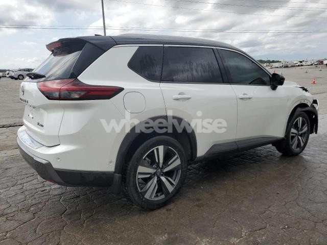 Photo 6 of 2024 NISSAN ROGUE SL (VIN JN8BT3CB0RW181808)