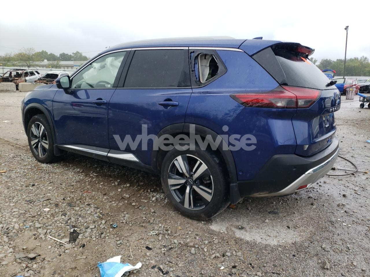 Photo 2 of 2023 NISSAN ROGUE PLATINUM (VIN JN8BT3DC0PW108667)