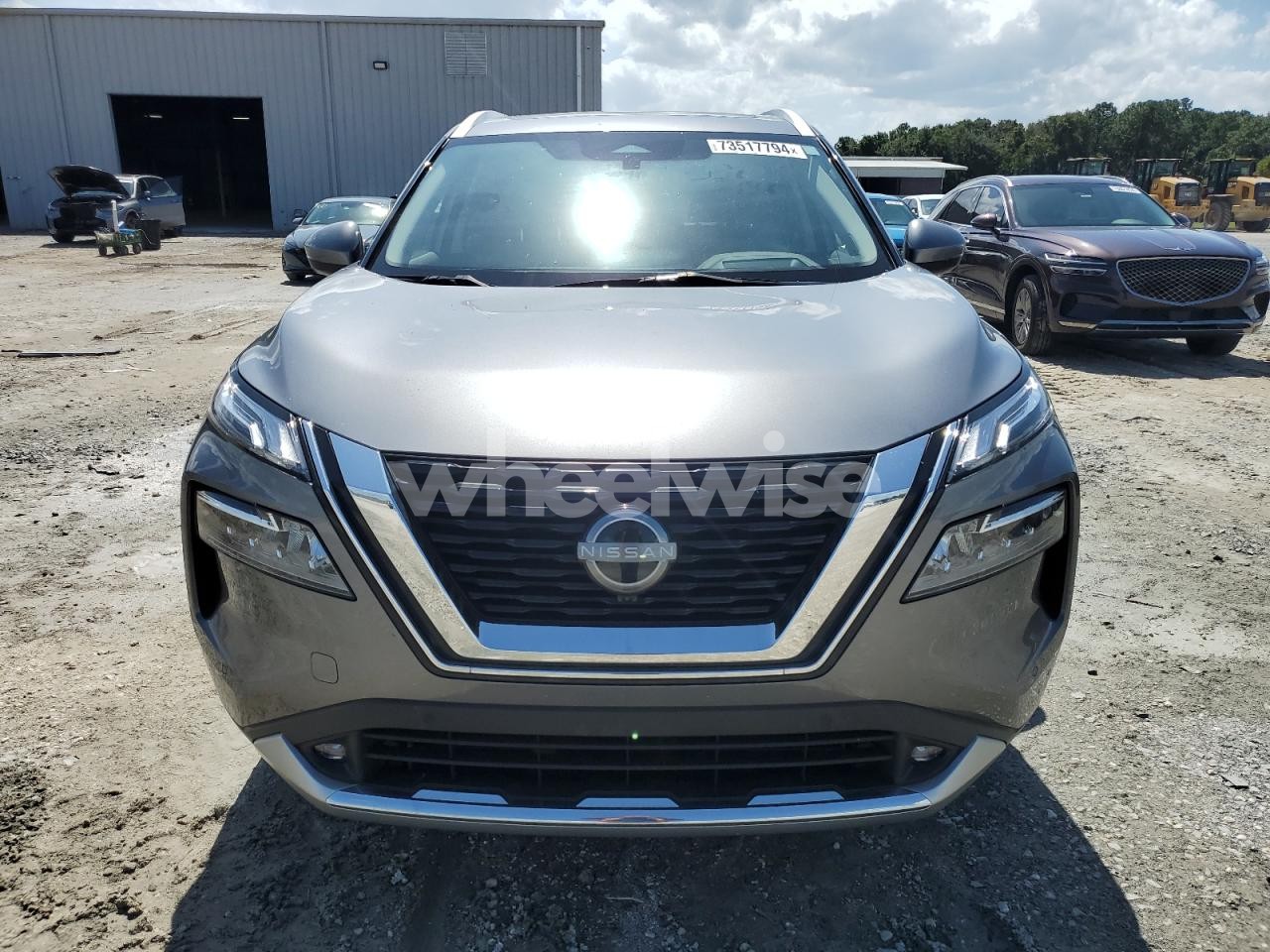Photo 5 of 2022 NISSAN ROGUE PLATINUM (VIN JN8BT3DC1NW121232)