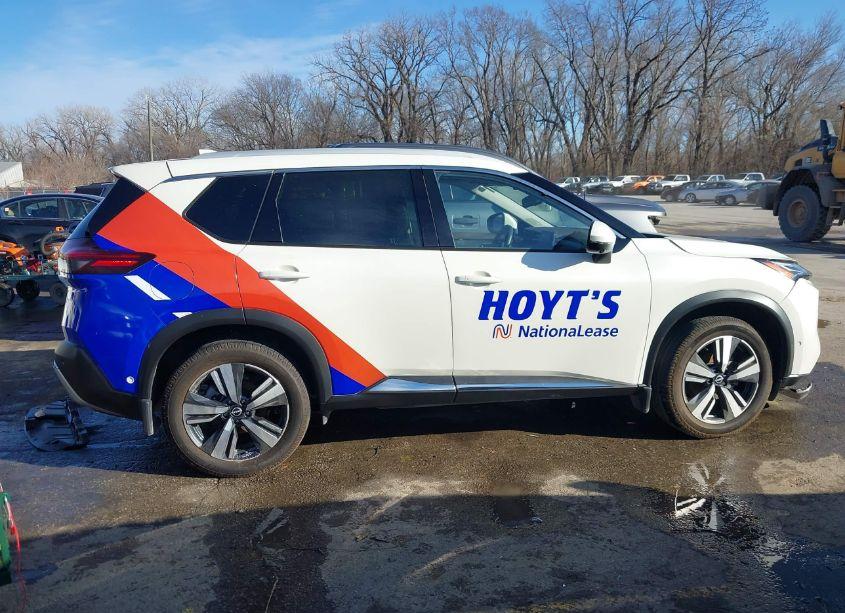 Photo 7 of 2023 Nissan Rogue PLATINUM FWD (VIN JN8BT3DC7PW105734)