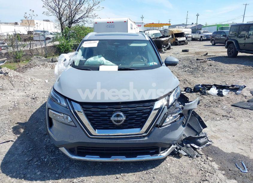 Photo 13 of 2023 Nissan Rogue PLATINUM INTELLIGENT AWD (VIN JN8BT3DD3PW313036)