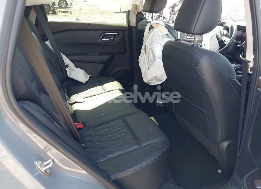 Photo 8 of 2023 Nissan Rogue PLATINUM INTELLIGENT AWD (VIN JN8BT3DD3PW313036)