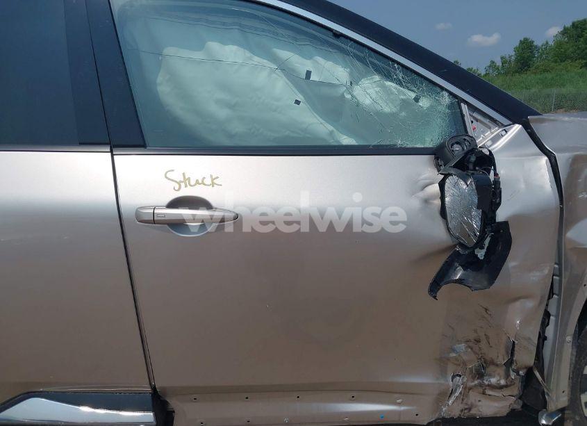 Photo 5 of 2024 Nissan Rogue PLATINUM INTELLIGENT AWD (VIN JN8BT3DD3RW454076)