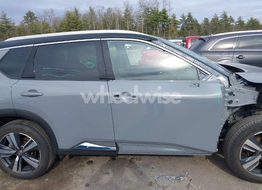 Photo 18 of 2023 Nissan Rogue PLATINUM INTELLIGENT AWD (VIN JN8BT3DD7PW307465)