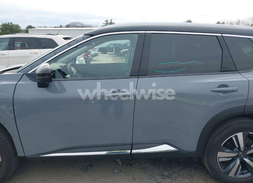 Photo 19 of 2023 Nissan Rogue PLATINUM INTELLIGENT AWD (VIN JN8BT3DD7PW307465)