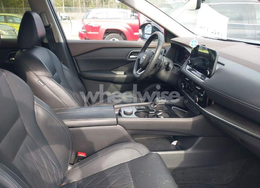 Photo 5 of 2023 Nissan Rogue PLATINUM INTELLIGENT AWD (VIN JN8BT3DD7PW307465)