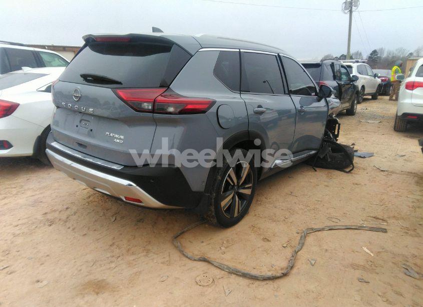 Photo 2 of 2023 Nissan Rogue PLATINUM INTELLIGENT AWD (VIN JN8BT3DD8PW302582)