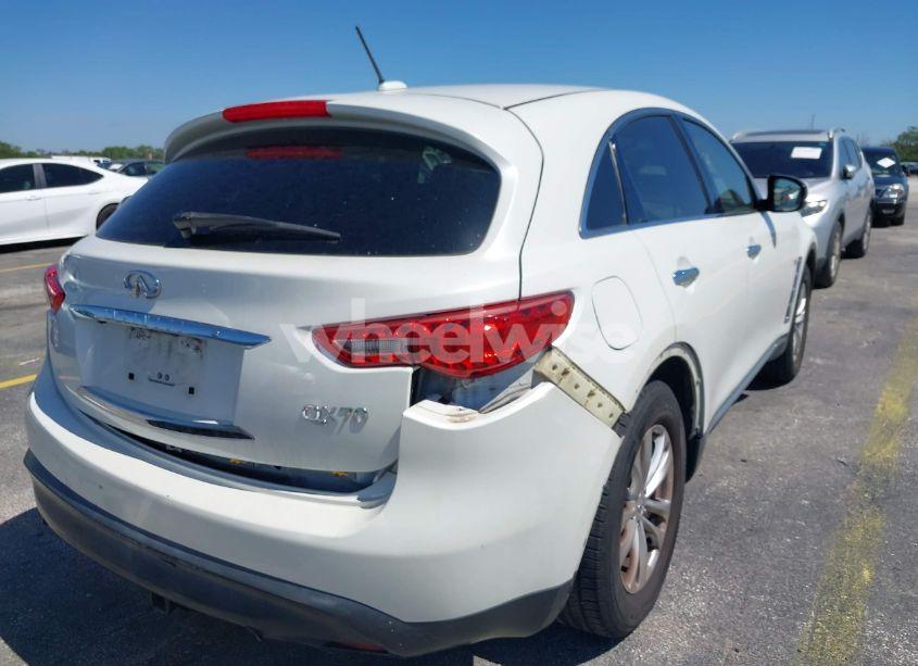 Photo 6 of 2017 Infiniti Qx70 (VIN JN8CS1MU4HM142385)