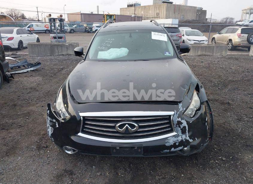 Photo 2 of 2014 Infiniti Qx70 N/A (VIN JN8CS1MW1EM410287)
