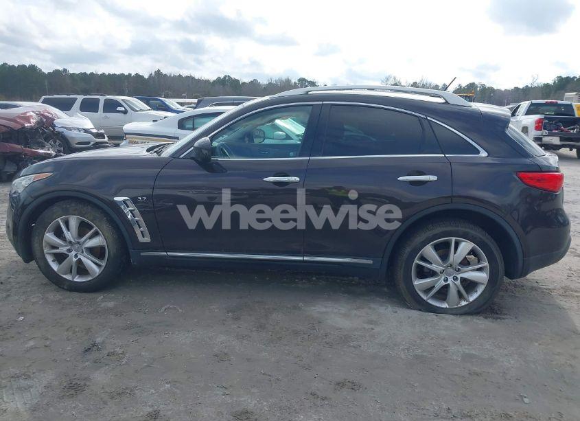 Photo 3 of 2016 Infiniti Qx70 N/A (VIN JN8CS1MW4GM400209)