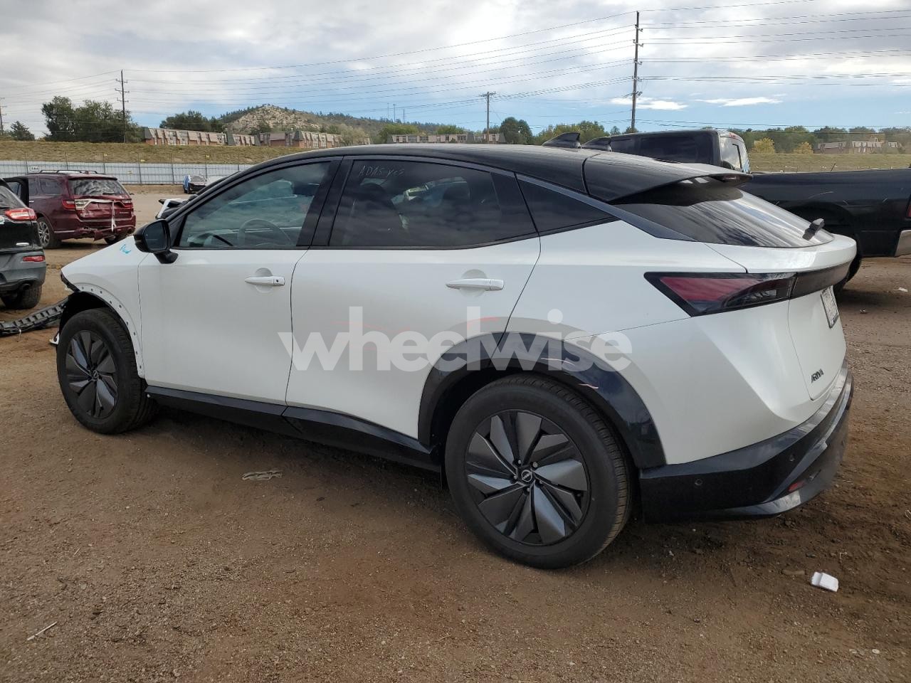 Photo 2 of 2025 NISSAN ARIYA PLATINUM + (VIN JN8DF0CH1SM762125)