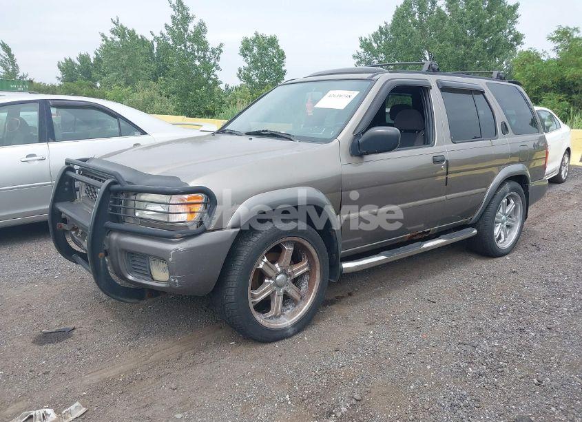 Photo 2 of 2001 Nissan Pathfinder SE (VIN JN8DR07Y21W522652)