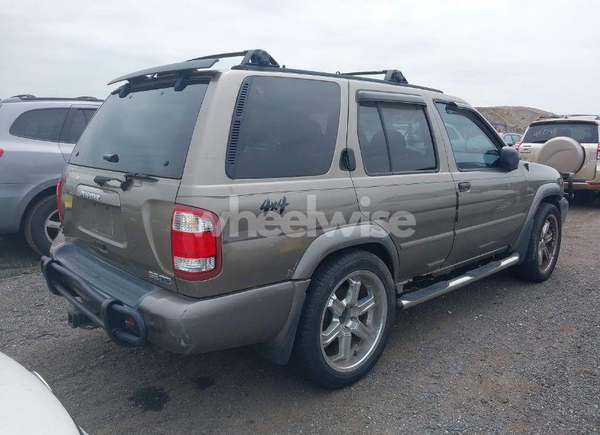 Photo 4 of 2001 Nissan Pathfinder SE (VIN JN8DR07Y21W522652)