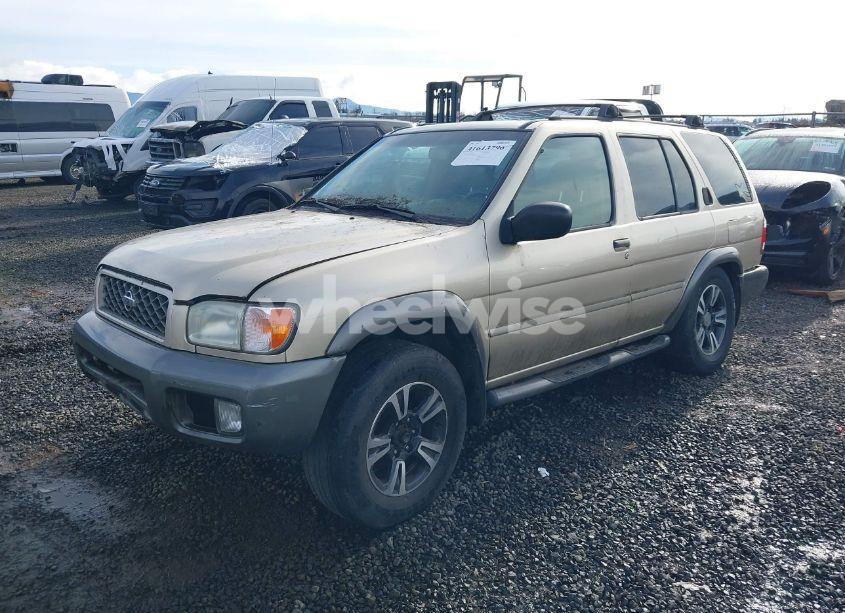 2001 Nissan Pathfinder SE (VIN JN8DR07Y61W510066) main photo