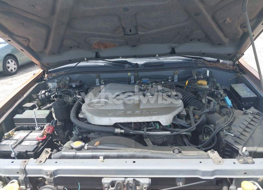 Photo 6 of 2001 Nissan Pathfinder SE (VIN JN8DR07Y71W506432)