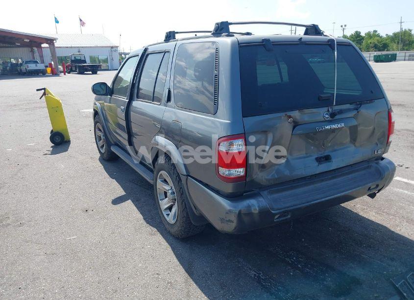 Photo 3 of 2004 Nissan Pathfinder LE PLATINUM (VIN JN8DR09X14W807173)