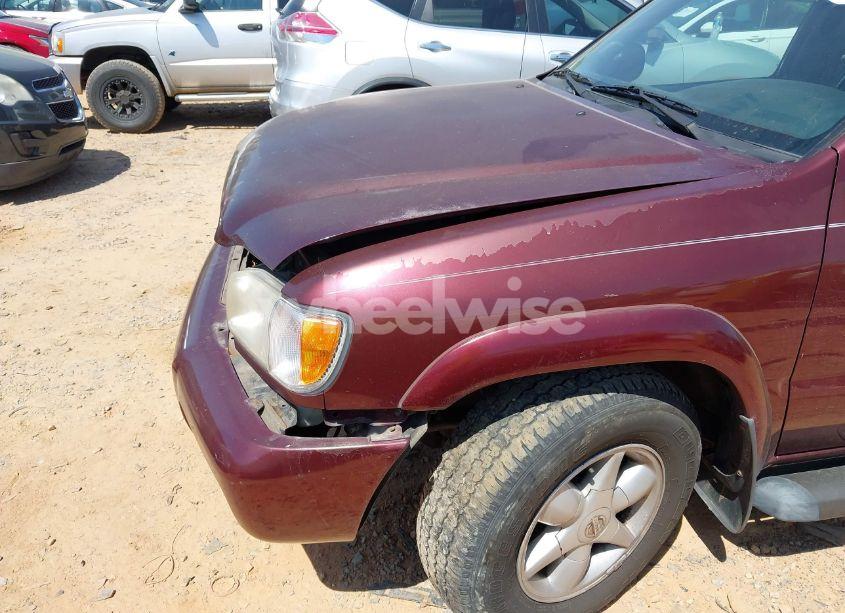 Photo 2 of 2002 Nissan Pathfinder SE (VIN JN8DR09X52W655038)