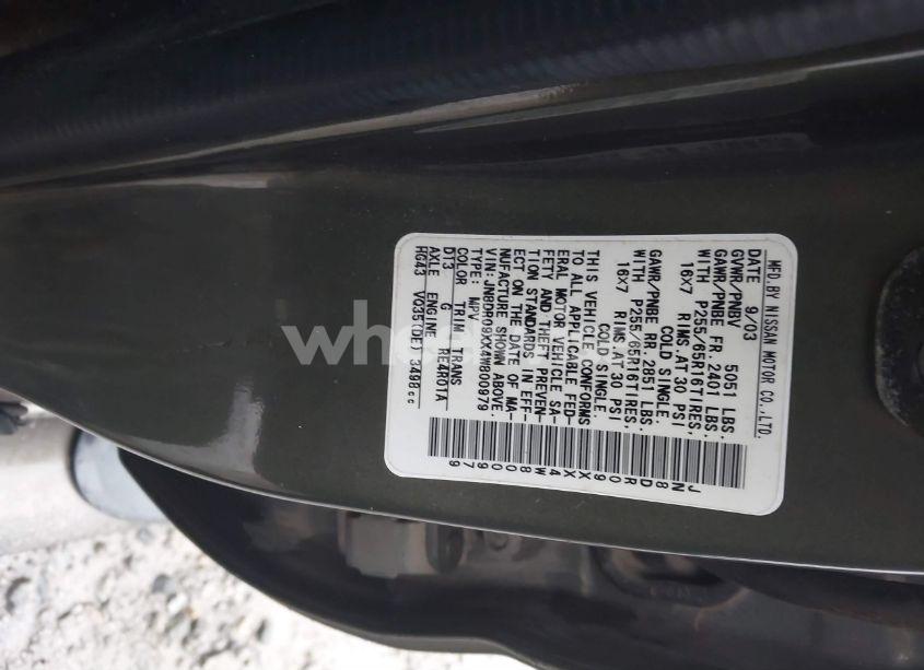 2004 Nissan Pathfinder SE (VIN JN8DR09XX4W800979) main photo