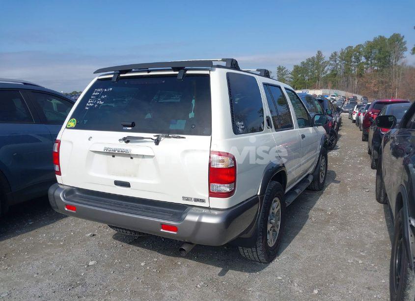Photo 3 of 2001 Nissan Pathfinder SE (VIN JN8DR09Y01W602352)