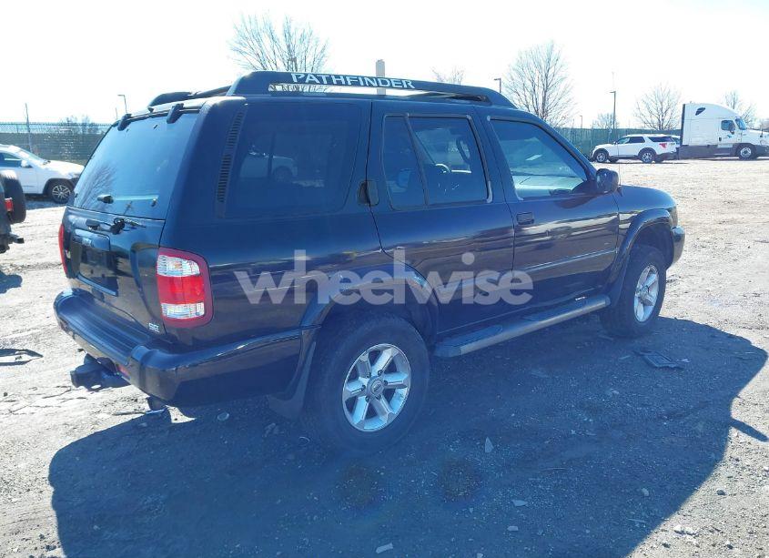 2004 Nissan Pathfinder SE (VIN JN8DR09Y04W915048) main photo