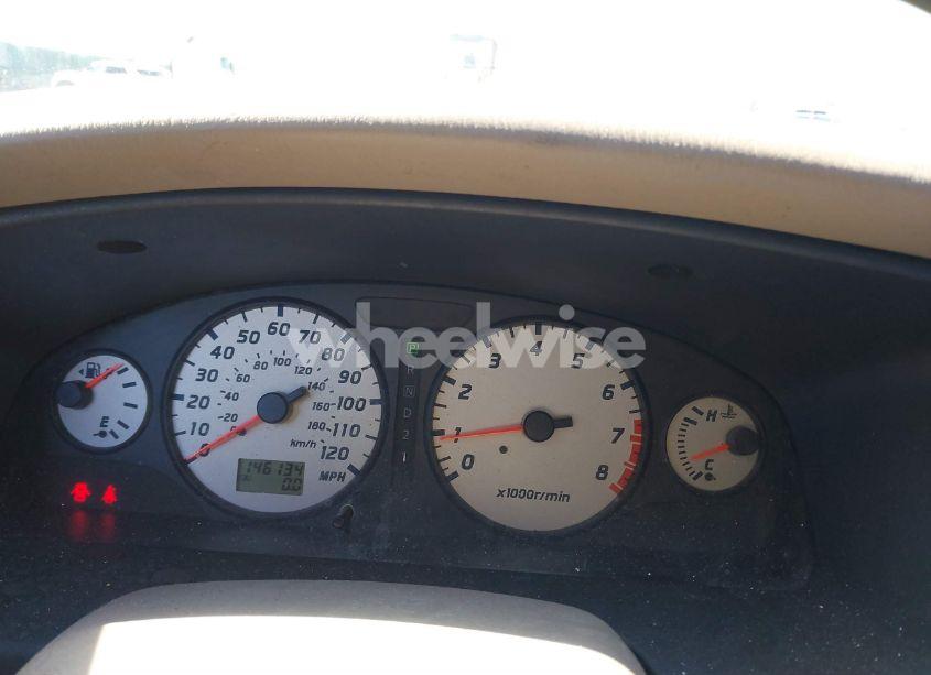 Photo 2 of 2004 Nissan Pathfinder SE (VIN JN8DR09Y04W915048)