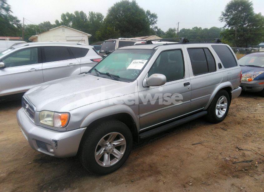 Photo 2 of 2002 Nissan Pathfinder LE (VIN JN8DR09Y32W722437)